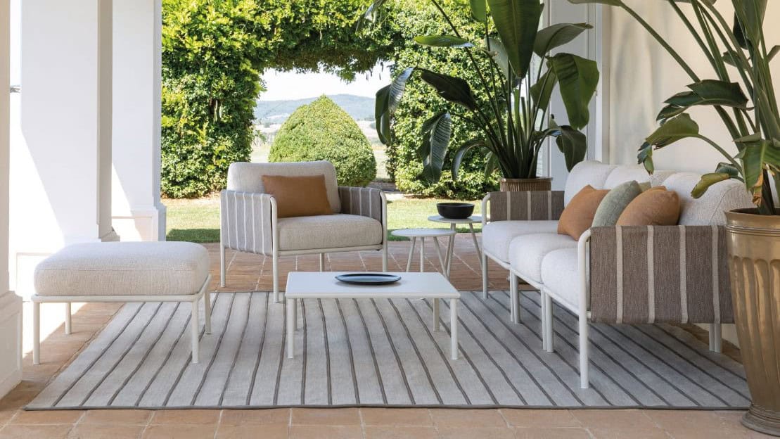 Mobili giardino: proteggili al meglio e valorizza ogni spazio esterno 3 Manutenzione e protezione: pratiche indispensabili