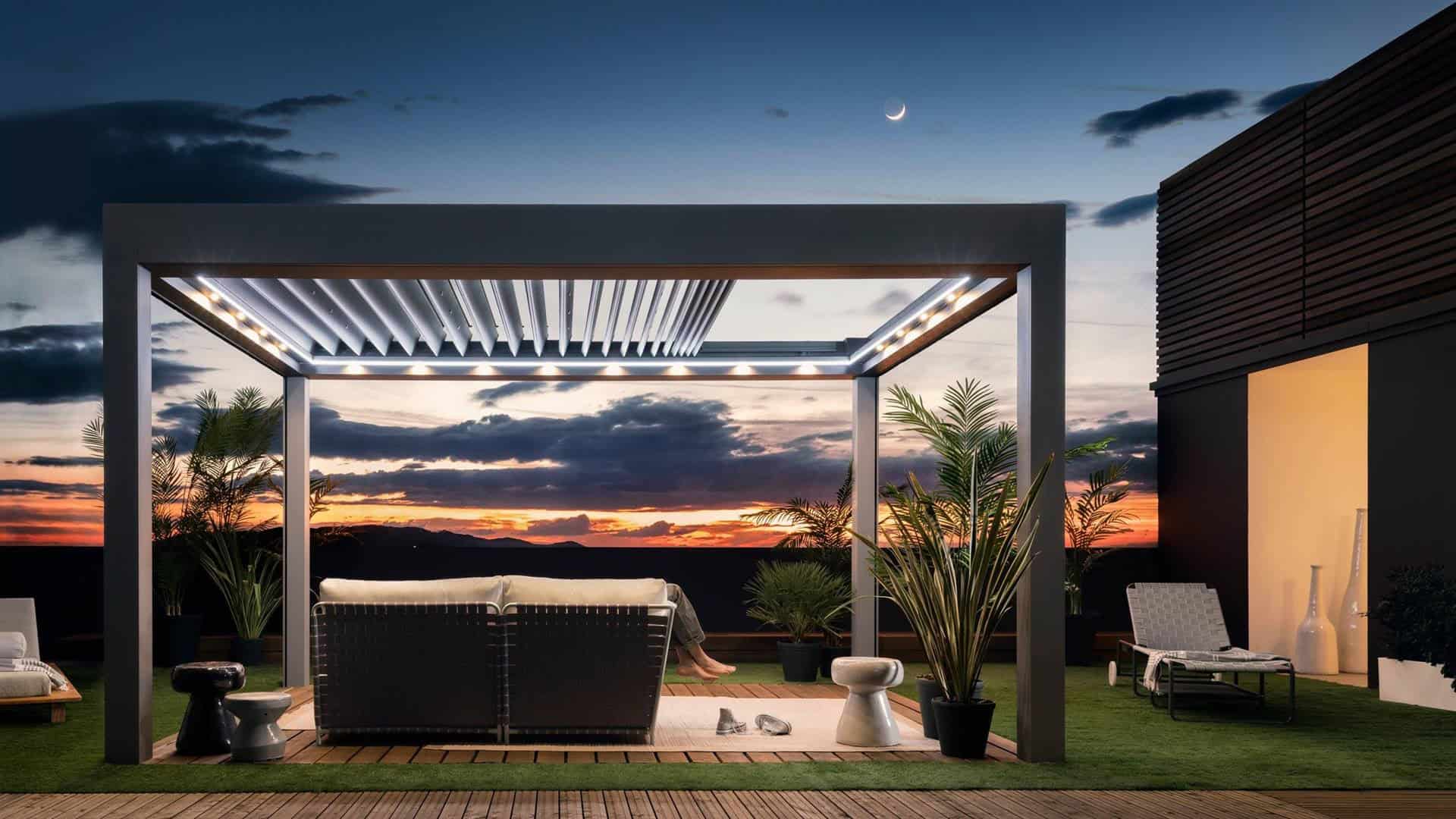 Pergole da giardino 4 stagioni: come trasformare il tuo spazio esterno in una stanza vivibile tutto l'anno 6 Accessori e complementi per pergole da giardino