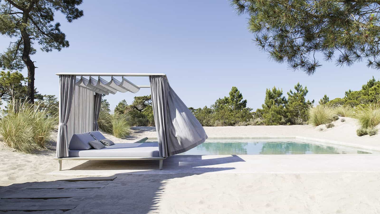 6 regole d'oro per arredare giardino con una palette di colori perfetta 4 Arredare giardino con consapevolezza cromatica