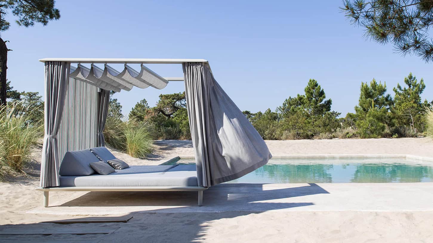 7 mobili per esterno che trasformeranno il tuo giardino in un'oasi di lusso 3 Mobili per esterno dedicati al relax