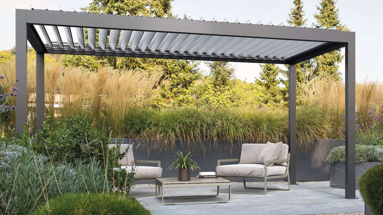 Pergole da giardino 4 stagioni: come trasformare il tuo spazio esterno in una stanza vivibile tutto l'anno 1 La rivoluzione delle pergole da giardino moderne