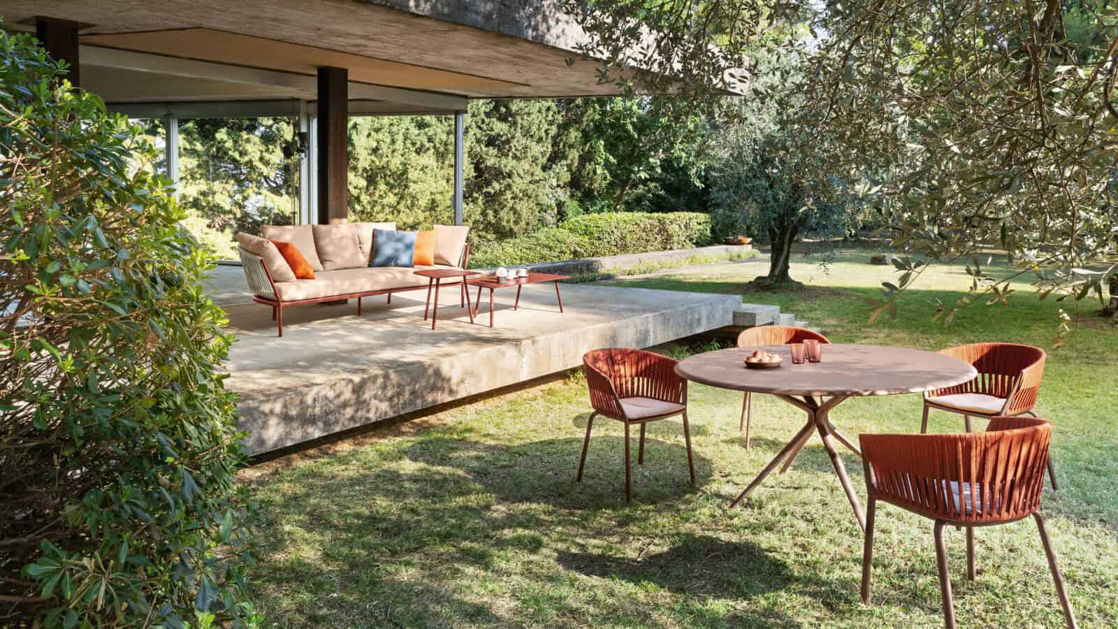 Arredo giardini di qualità con la consulenza giusta 2 Set da arredo giardini coordinati